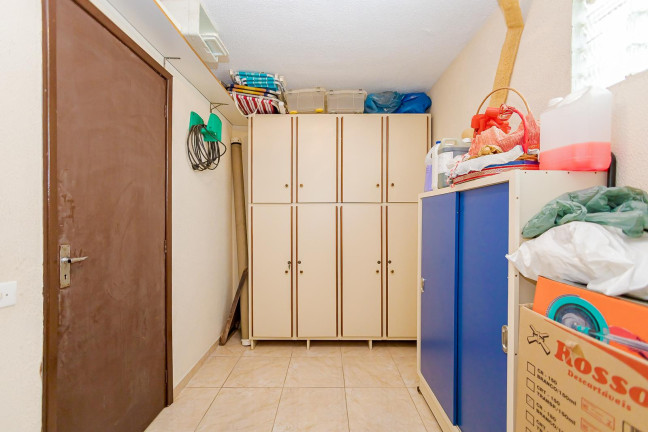 Imagem Casa com 4 Quartos à Venda, 271 m² em Santo Inácio - Curitiba