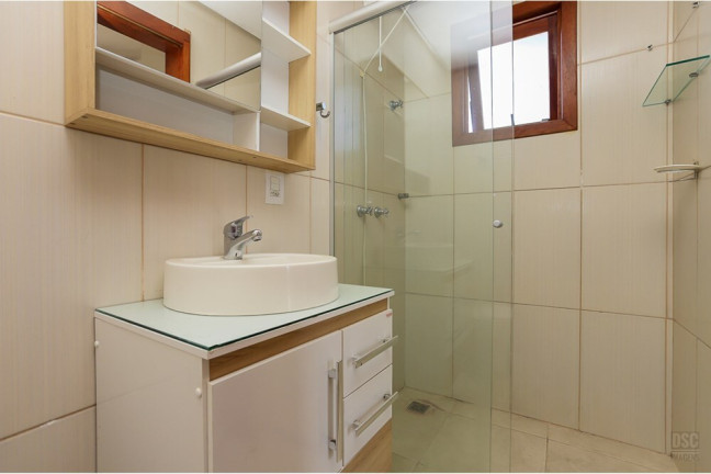 Imagem Casa com 3 Quartos à Venda, 143 m² em Hípica - Porto Alegre Imagem Casa com 3 Quartos à Venda, 143 m² em Hípica - Porto Alegre