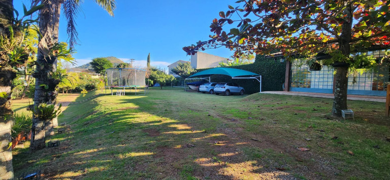 Imagem Casa com 4 Quartos à Venda, 500 m² em Vila Petrópolis - Atibaia Imagem Casa com 4 Quartos à Venda, 500 m² em Vila Petrópolis - Atibaia