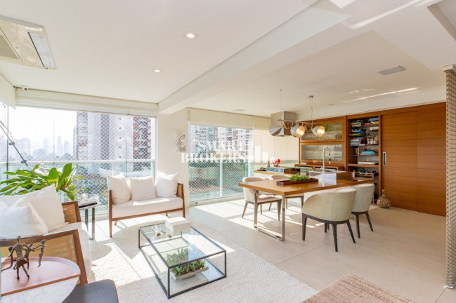 Imagem Apartamento com 4 Quartos à Venda, 251 m² em Campo Belo - São Paulo