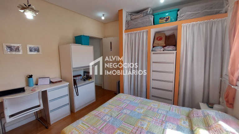 Imagem Sobrado com 5 Quartos à Venda, 314 m² em Urbanova - São José Dos Campos