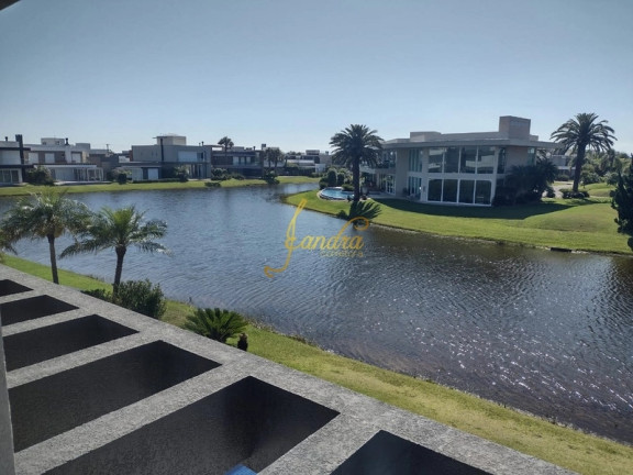 Imagem Casa de Condomínio com 5 Quartos à Venda, 370 m² em Centro - Xangri-la