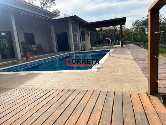 Imagem Casa com 2 Quartos à Venda, 2.254 m² em Centro - Ibiúna