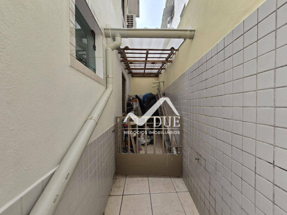 Imagem Casa com 3 Quartos à Venda, 116 m² em Embaré - Santos