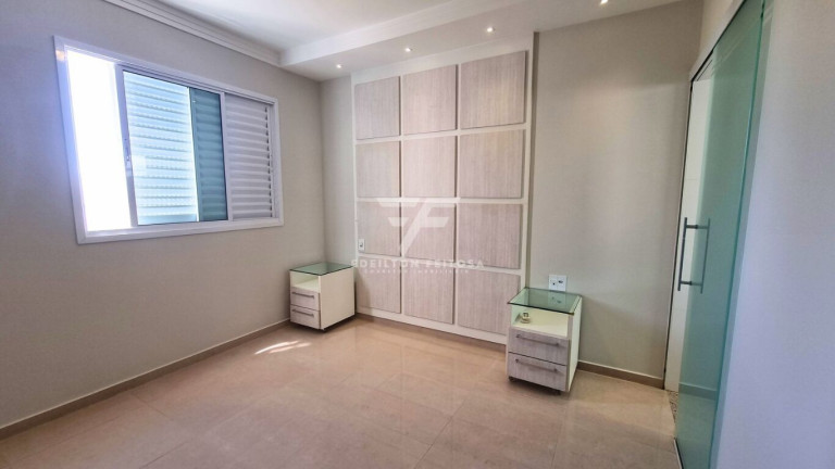 Imagem Apartamento com 3 Quartos à Venda, 104 m² em Santa Mônica - Uberlândia Imagem Apartamento com 3 Quartos à Venda, 104 m² em Santa Mônica - Uberlândia