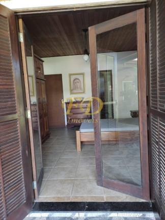 Imagem Chácara com 9 Quartos à Venda, em Pedra Vermelha (terra Preta) - Mairiporã Imagem Chácara com 9 Quartos à Venda, em Pedra Vermelha (terra Preta) - Mairiporã