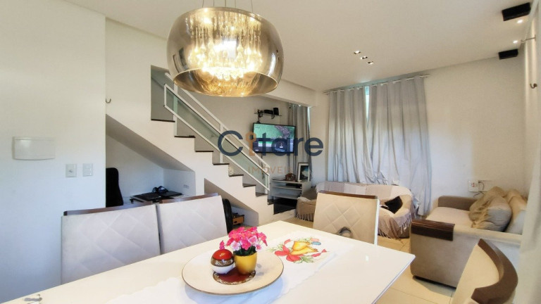 Imagem Casa de Condomínio com 3 Quartos à Venda,  em Lagoa Redonda - Fortaleza