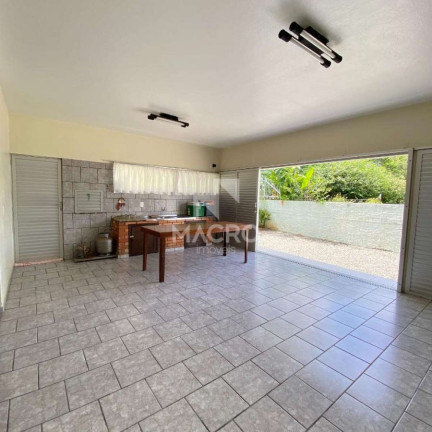 Imagem Casa com 3 Quartos à Venda, 198 m² em Centro - Jaraguá Do Sul Imagem Casa com 3 Quartos à Venda, 198 m² em Centro - Jaraguá Do Sul
