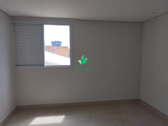 Imagem Imóvel com 3 Quartos para Alugar, 1 m² em Jardim Panorama - Montes Claros Imagem Imóvel com 3 Quartos para Alugar, 1 m² em Jardim Panorama - Montes Claros