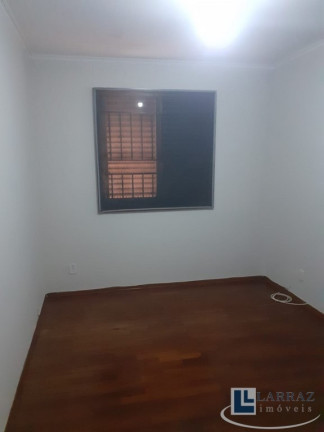 Imagem Imóvel com 3 Quartos à Venda, 131 m² em Centro - Ribeirão Preto Imagem Imóvel com 3 Quartos à Venda, 131 m² em Centro - Ribeirão Preto
