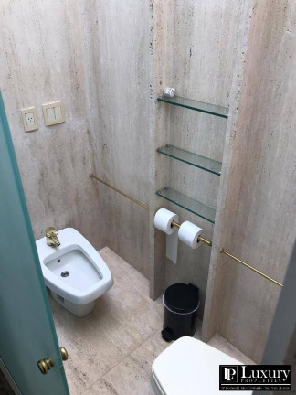 Imagem Casa com 5 Quartos à Venda,  em Lagoa Da Conceição - Florianópolis