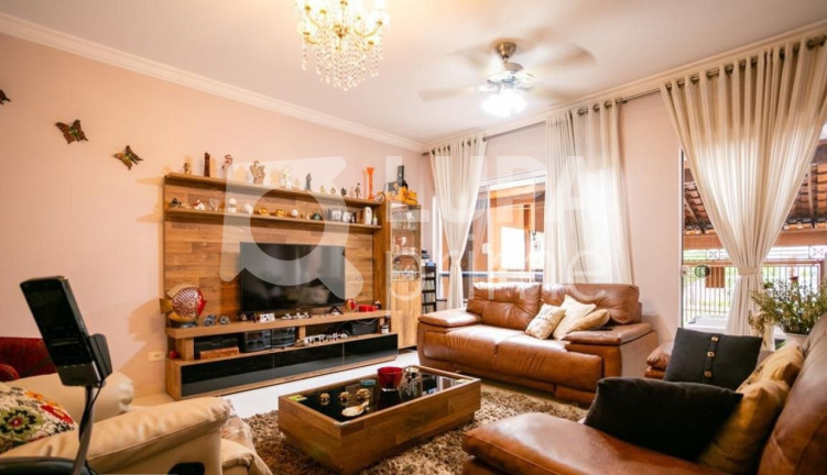 Casa com 4 Quartos à Venda, 202 m² em Jardim São Paulo - São Paulo