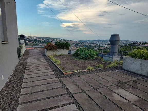 Imagem Imóvel com 3 Quartos à Venda, em Santa Tereza - Porto Alegre Imagem Imóvel com 3 Quartos à Venda, em Santa Tereza - Porto Alegre