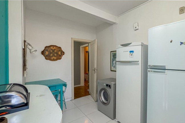 Imagem Apartamento com 4 Quartos à Venda, 190 m² em Rio Branco - Porto Alegre Imagem Apartamento com 4 Quartos à Venda, 190 m² em Rio Branco - Porto Alegre