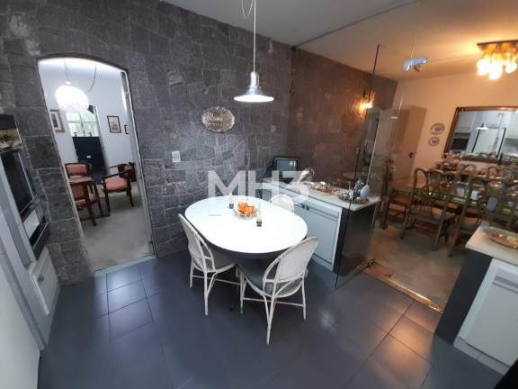 Imagem Imóvel com 3 Quartos à Venda, 160 m² em Centro - Campinas Imagem Imóvel com 3 Quartos à Venda, 160 m² em Centro - Campinas