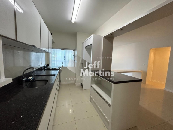 Imagem Apartamento com 3 Quartos à Venda, 133 m² em Bombas - Bombinhas