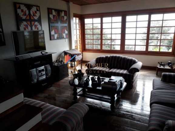 Imagem Casa com 3 Quartos à Venda, 210 m² em Jardim Morumbi, Centro - Florianópolis Imagem Casa com 3 Quartos à Venda, 210 m² em Jardim Morumbi, Centro - Florianópolis