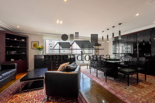 Apartamento com 3 Quartos à Venda, 137 m² em Jardins - São Paulo