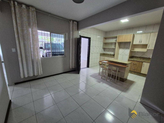 Imagem Casa com 3 Quartos à Venda, 220 m² em Garcia - Blumenau Imagem Casa com 3 Quartos à Venda, 220 m² em Garcia - Blumenau
