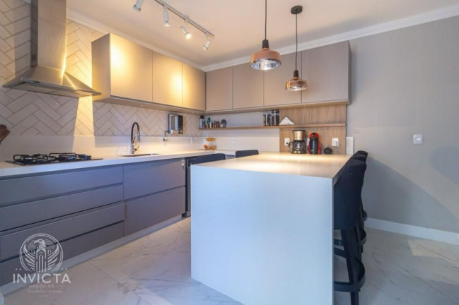 Imagem Apartamento com 3 Quartos à Venda, 132 m² em Centro - Balneário Camboriú Imagem Apartamento com 3 Quartos à Venda, 132 m² em Centro - Balneário Camboriú