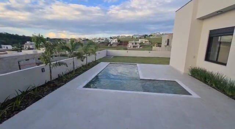Casa com 3 Quartos à Venda, 200 m² em Condomínio Jardim Flamboyan - Bragança Paulista