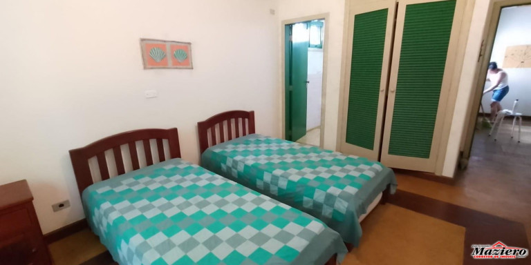 Imagem Casa com 6 Quartos para Temporada, 250 m² em Tenório - Ubatuba Imagem Casa com 6 Quartos para Temporada, 250 m² em Tenório - Ubatuba