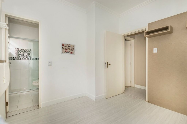 Imagem Apartamento com 2 Quartos à Venda, 79 m² em Menino Deus - Porto Alegre