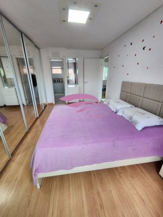 Imagem Casa com 3 Quartos à Venda, 126 m² em Boqueirão - Curitiba Imagem Casa com 3 Quartos à Venda, 126 m² em Boqueirão - Curitiba