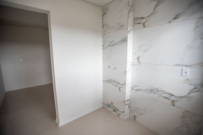 Imagem Apartamento com 2 Quartos à Venda, 70 m² em Jardim California - Irati Imagem Apartamento com 2 Quartos à Venda, 70 m² em Jardim California - Irati