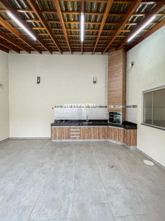 Imagem Casa com 3 Quartos à Venda, 175 m²