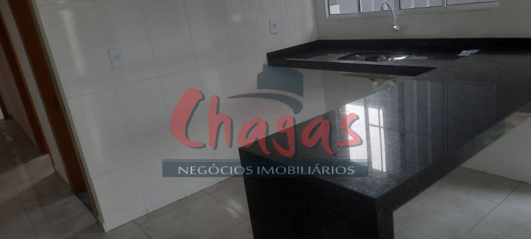 Imagem Casa com 2 Quartos à Venda, 60 m² em Golfinho - Caraguatatuba