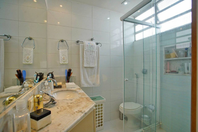 Imagem Apartamento com 2 Quartos à Venda,  em Leblon - Rio De Janeiro