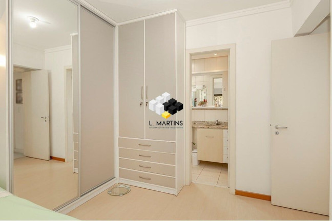 Imagem Apartamento com 2 Quartos à Venda, 79 m² em Petrópolis - Porto Alegre Imagem Apartamento com 2 Quartos à Venda, 79 m² em Petrópolis - Porto Alegre
