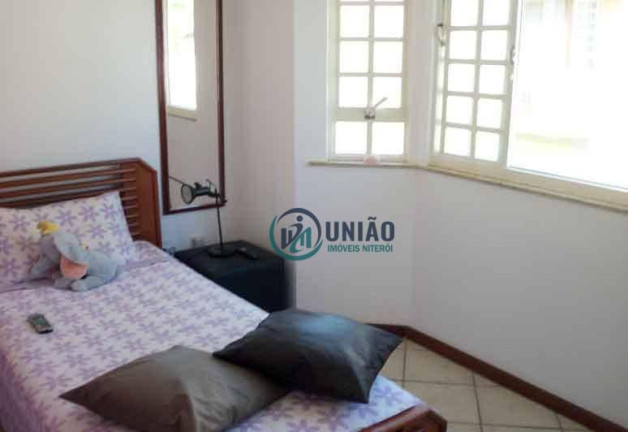 Imagem Casa com 4 Quartos à Venda, 150 m² em Maria Paula - Niterói