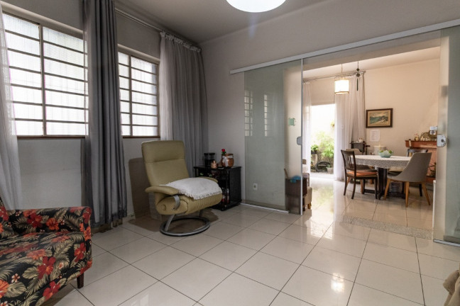 Imagem Casa com 4 Quartos à Venda, 128 m² em Pinheiros - São Paulo Imagem Casa com 4 Quartos à Venda, 128 m² em Pinheiros - São Paulo