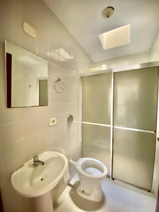 Imagem Casa com 3 Quartos à Venda, 63 m² em Portão - Curitiba