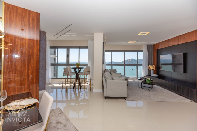 Imagem Apartamento com 4 Quartos à Venda, 182 m² em Centro - Balneário Camboriú Imagem Apartamento com 4 Quartos à Venda, 182 m² em Centro - Balneário Camboriú