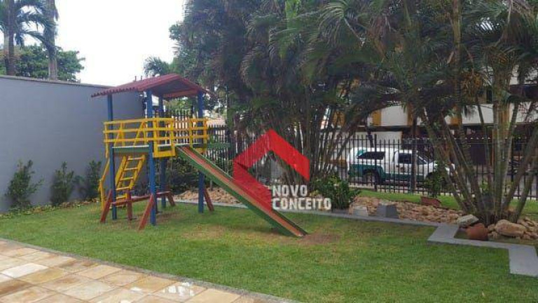 Imagem Apartamento com 3 Quartos à Venda, 126 m² em Meireles - Fortaleza Imagem Apartamento com 3 Quartos à Venda, 126 m² em Meireles - Fortaleza
