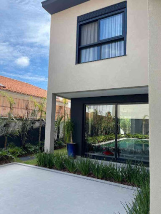 Imagem Casa com 5 Quartos à Venda ou Locação, 505 m² em Alphaville 01 - Barueri Imagem Casa com 5 Quartos à Venda ou Locação, 505 m² em Alphaville 01 - Barueri
