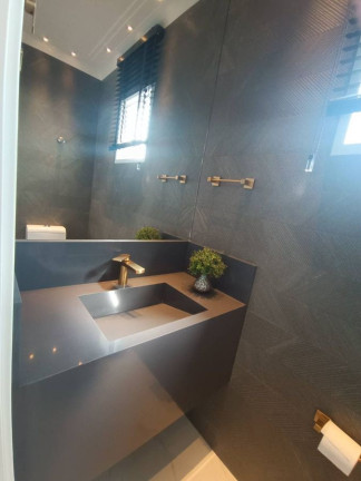Imagem Apartamento com 4 Quartos à Venda, 250 m² em Meia Praia - Itapema