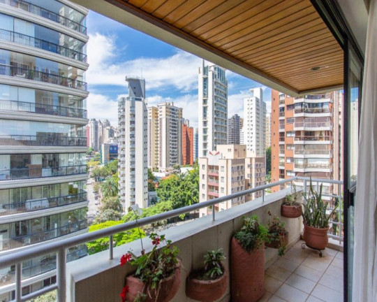 Imagem Apartamento com 3 Quartos à Venda, 279 m² em Moema - São Paulo