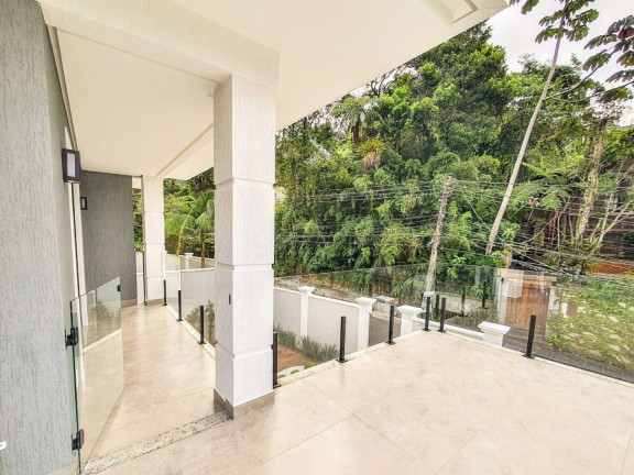 Imagem Casa com 3 Quartos à Venda, 168 m² em Comary - Teresópolis Imagem Casa com 3 Quartos à Venda, 168 m² em Comary - Teresópolis