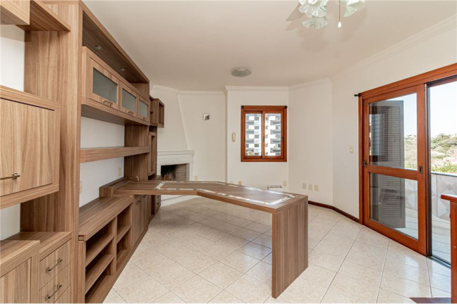 Imagem Imóvel com 2 Quartos à Venda, em Jardim Itu - Porto Alegre Imagem Imóvel com 2 Quartos à Venda, em Jardim Itu - Porto Alegre