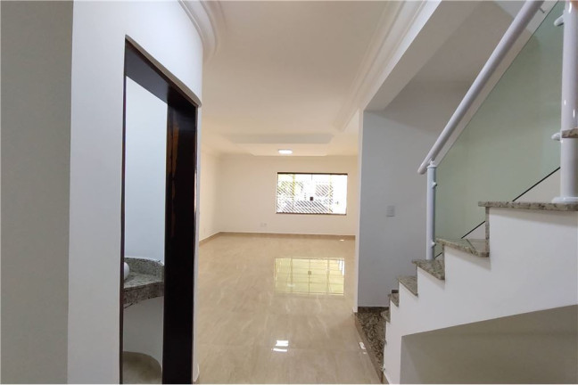 Imagem Casa com 3 Quartos à Venda,  em Vila Alpina - São Paulo
