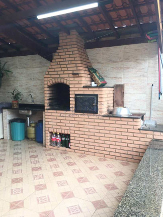 Imagem Casa com 3 Quartos à Venda, 205 m² em Vila Santa Fé - Pirassununga Imagem Casa com 3 Quartos à Venda, 205 m² em Vila Santa Fé - Pirassununga
