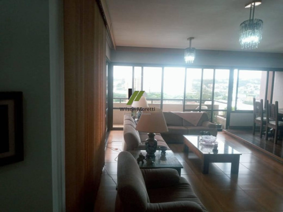 Imagem Apartamento com 4 Quartos à Venda, 157 m²