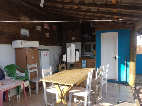Imagem Casa com 3 Quartos à Venda, 140 m² em Centenário - Torres