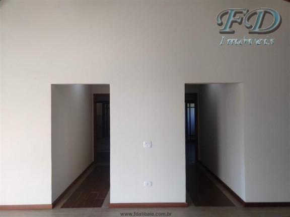 Imagem Chácara com 8 Quartos à Venda, 3.500 m² em Vila Arnoni - Mairiporã Imagem Chácara com 8 Quartos à Venda, 3.500 m² em Vila Arnoni - Mairiporã