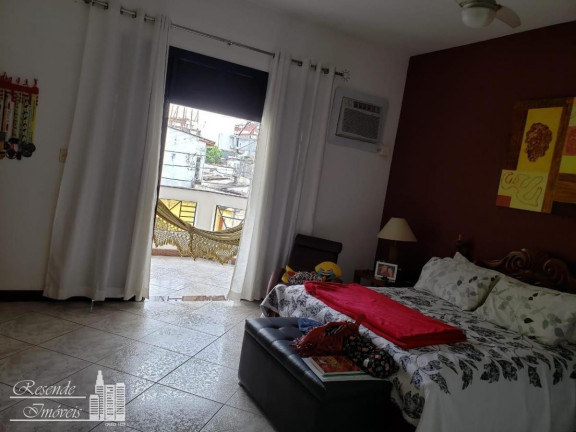 Imagem Casa com 4 Quartos à Venda, 480 m² em Marco - Belém