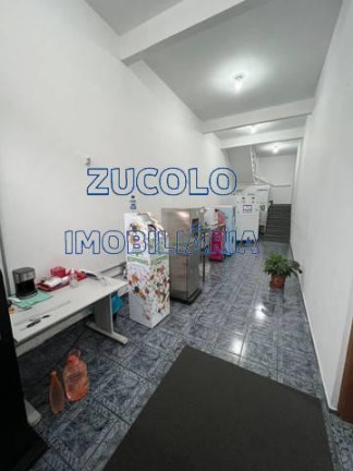 Imagem Casa com 3 Quartos à Venda, 200 m² Imagem Casa com 3 Quartos à Venda, 200 m²